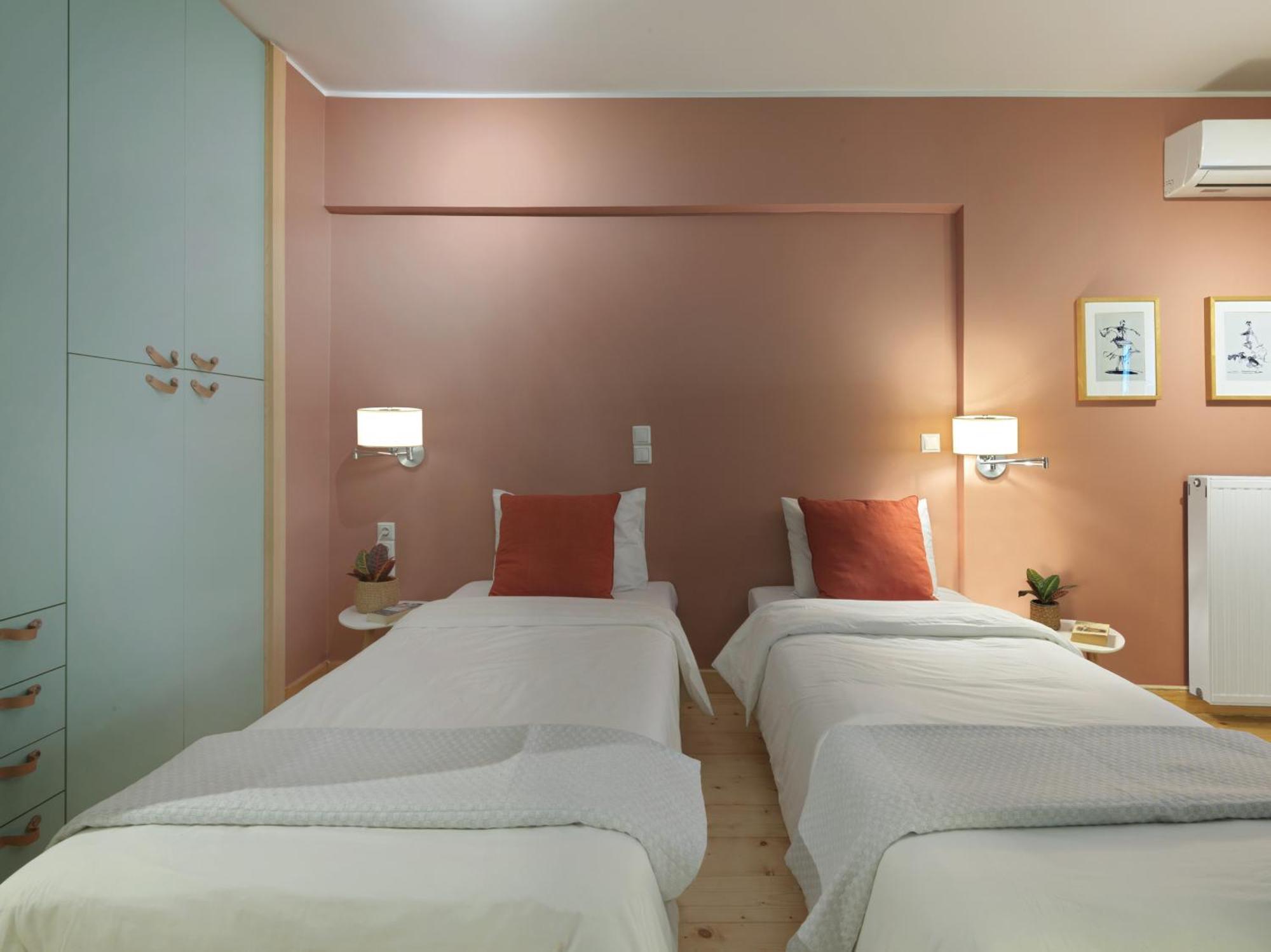 Apartment Koukaki Garden Escape Child Friendly Athens